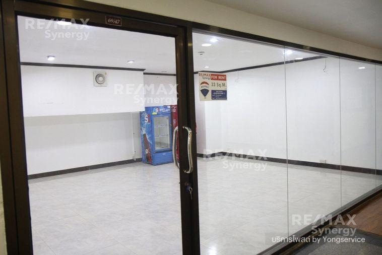 รูป Call : 063-019-9956 ให้เช่า พื้นที่สำนักงาน ออฟฟิศย่านอโศก มีหลายขนาด อยู่ภายในอาคาร Omni Tower ใกล้รถไฟฟ้า BTS สถานีนานา มีที่จอดรถ - รูปที่ 4/12