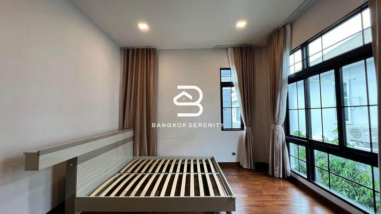 picture The Palazzo Srinakarin for rent - 7/24
