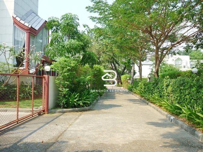 รูป ให้เช่าบ้านเดี่ยวพร้อมสระว่ายน้ำส่วนตัว ซอยศูนย์วิจัย - รูปที่ 19/19