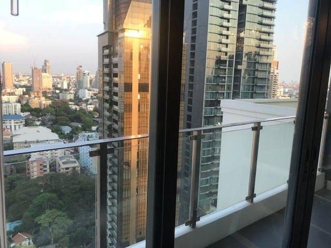 รูป An ultra Luxury fully fitted condo for Rent at Diplomat 39 Phrom Pong  (Rt-01) - รูปที่ 7/15