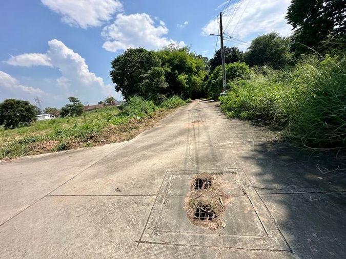 picture Land for sale in Sriracha, Na Phrao, beautiful plot, good location, near community area - 7/11