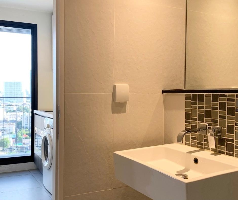 picture Urbano Absolute | Studio for rent Nice View and Good furnished High Floor - 12/16
