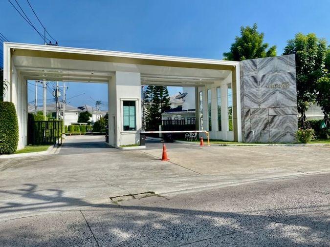 picture Second-hand townhouse for sale, Manirin Midtown Project, Nong Mon, Chonburi - 9/9