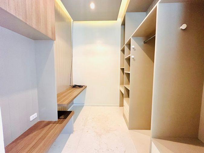 รูป For Sale : บ้านเดี่ยวติดทะเลชลบุรี : หมู่บ้านคาซาลูน่า - สัมผัสทะเลเพียงก้าวเดียว (บางแสน บางพระ) - รูปที่ 19/30
