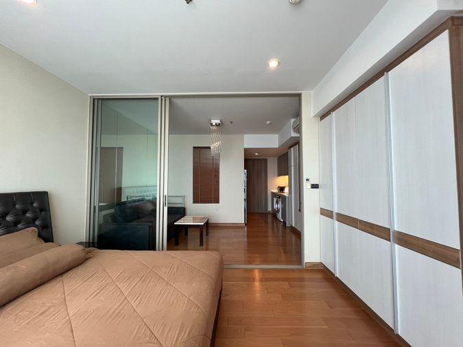picture 1 bedroom condo, price 25,000 baht - 3/12