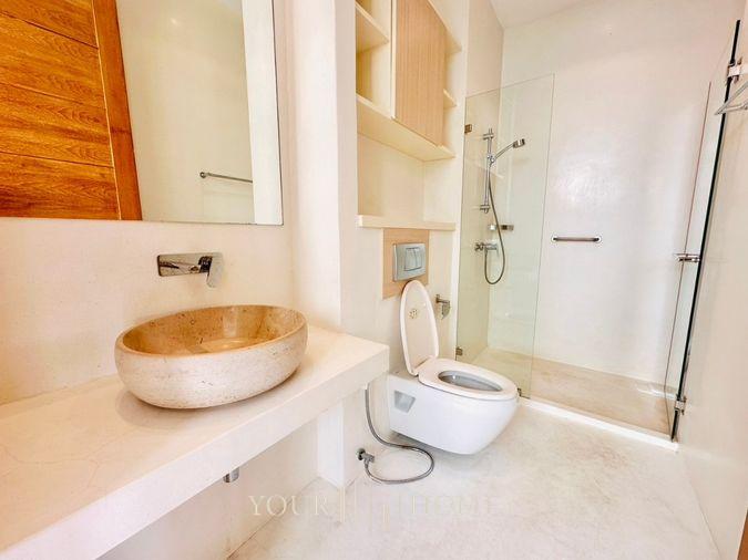 รูป For Sale : บ้านเดี่ยวติดทะเลชลบุรี : หมู่บ้านคาซาลูน่า - สัมผัสทะเลเพียงก้าวเดียว (บางแสน บางพระ) - รูปที่ 12/30