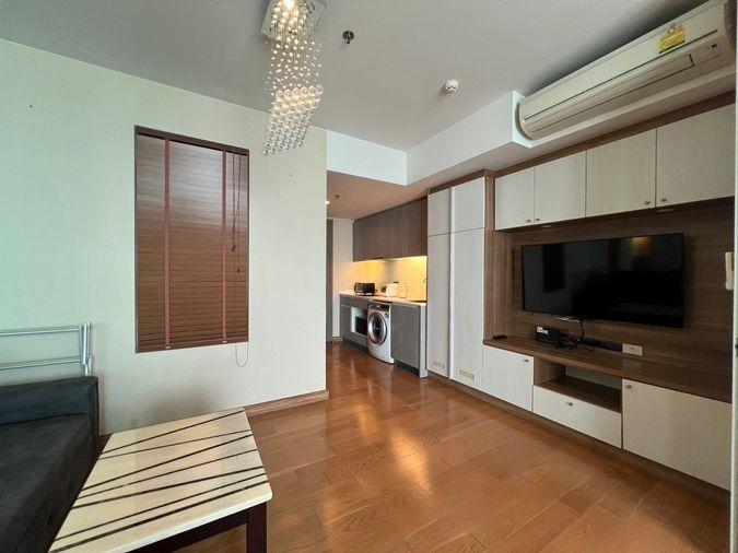 picture 1 bedroom condo, price 25,000 baht - 6/12