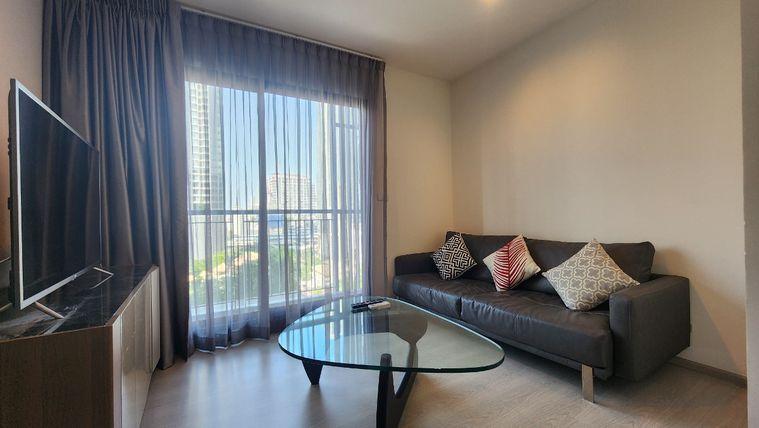 รูป Rhythm Sukhumvit 36-38 | ห้องหนึ่งห้องนอนให้เช่า ชั้นสูง วิวสวย ขนาดกำลังดี ราคาดีติดต่อนัดดูได้ - รูปที่ 1/11
