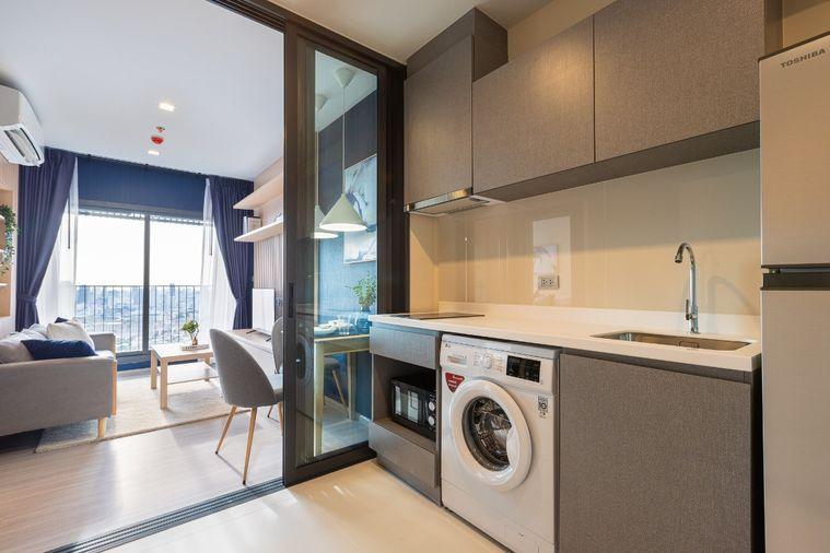 รูป Life Asoke Hype ไลฟ์ อโศก ไฮป์ , 1 bed 1 bath แต่งสวย ราคาเพียง 23,000 บาท กั้นห้องเป็นสัดส่วน    Line : @apopplace - รูปที่ 8/12
