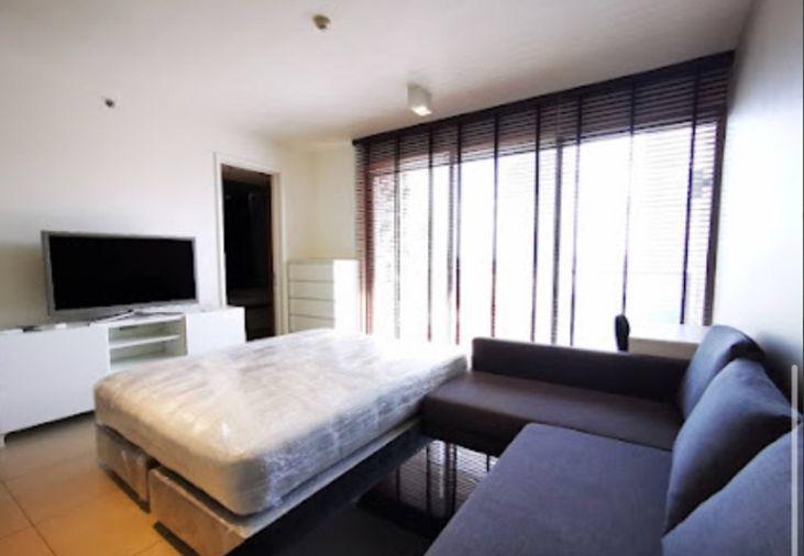 picture for rent The Lofts Ekkamai. 2bed 474sqm. Line id: @pfagent - 1/6