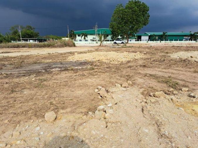 picture Land for sale in Sriracha, Bueng Zone, beautiful plot, great  location, near expressway number 7 - 1/7