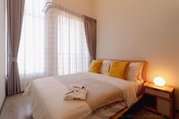 picture SOHO BANGKOK RATCHADA  Condo For Rent / Line : @mintocondo - 4/15