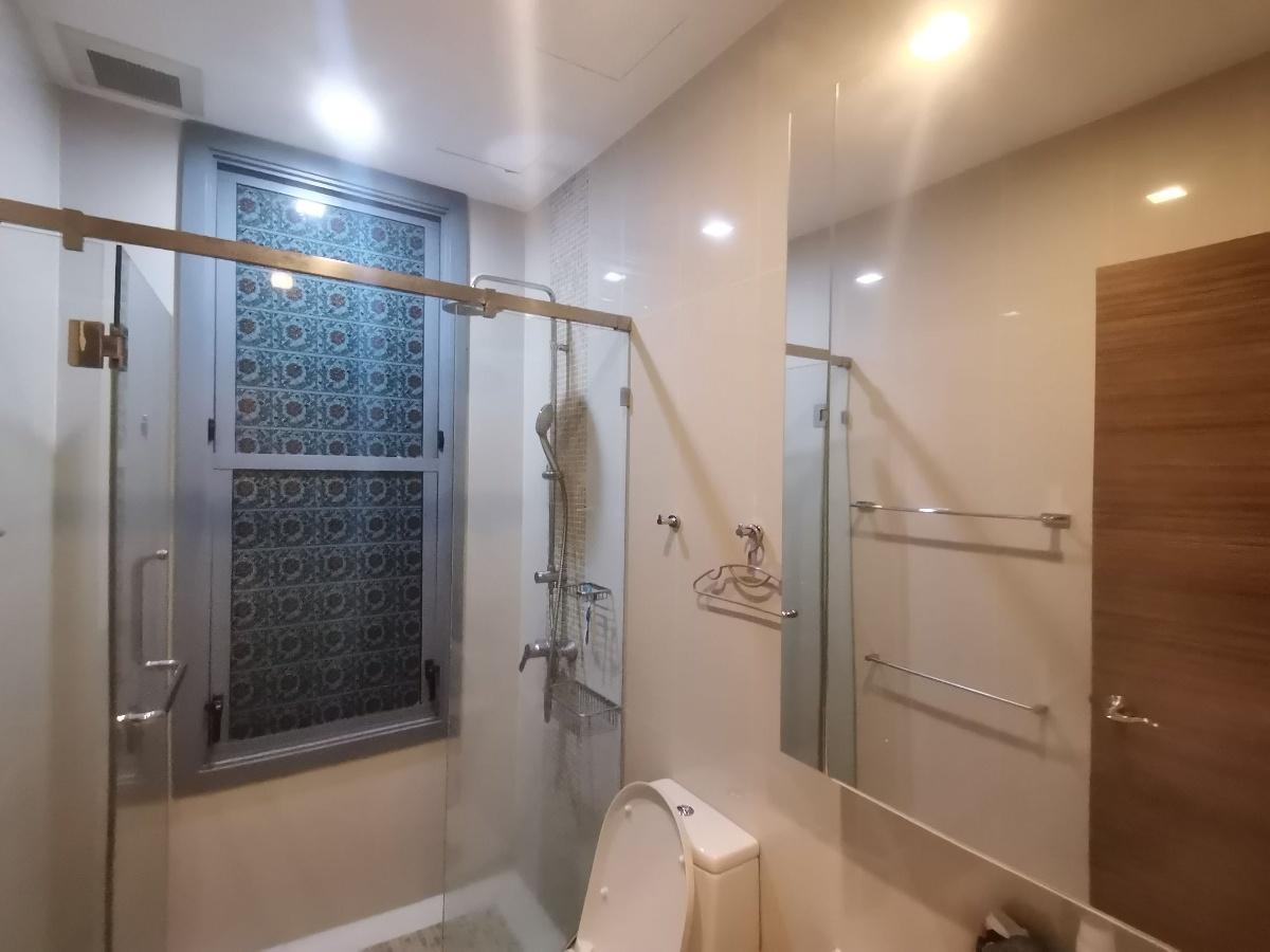 รูป Available for rent!! Q Asoke 2 Bedroom with corner unit. Fully Furnished, Ready to move in - รูปที่ 15/18