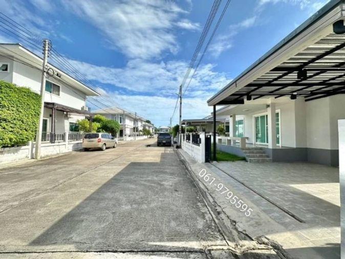 รูป บ้านเดี่ยวมือสอง หมู่บ้านเดอะกรีน สัตหีบ ชลบุรี  - รูปที่ 2/20