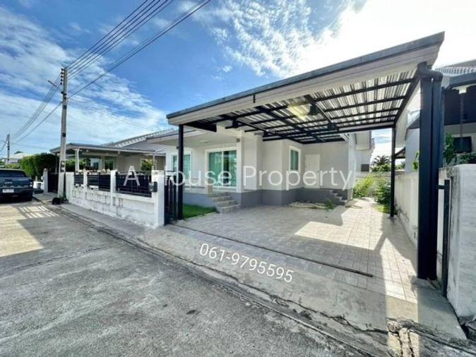 picture Second-hand detached house The Green Village, Sattahip, Chonburi - 1/20