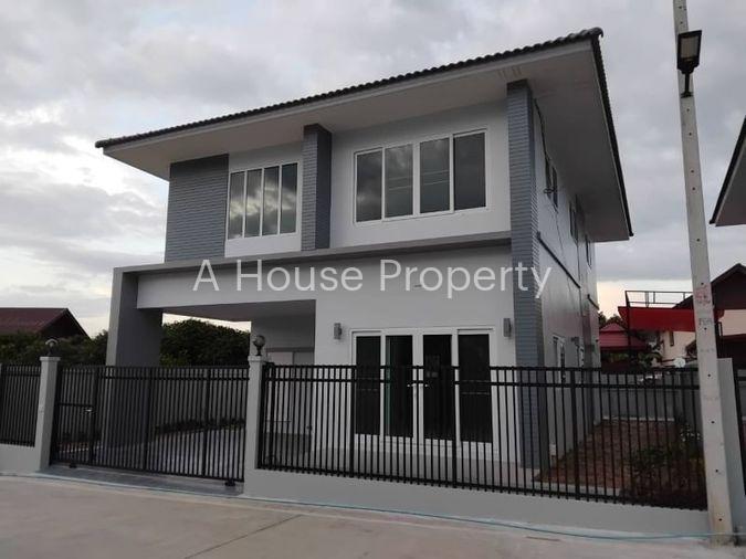 รูป ขายบ้านเดี่ยวสร้างใหม่ 2 ชั้น นอกโครงการ โซนศรีราชา ชลบุรี - รูปที่ 1/12