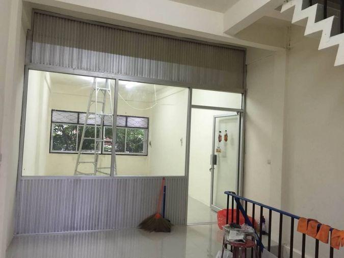 picture Office 4 stories ladya wongweinyai 15 m. Please call 0928242499 - 4/6