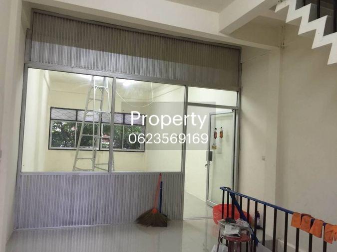 picture Office 4 stories ladya wongweinyai 15 m. Please call 0928242499 - 4/6