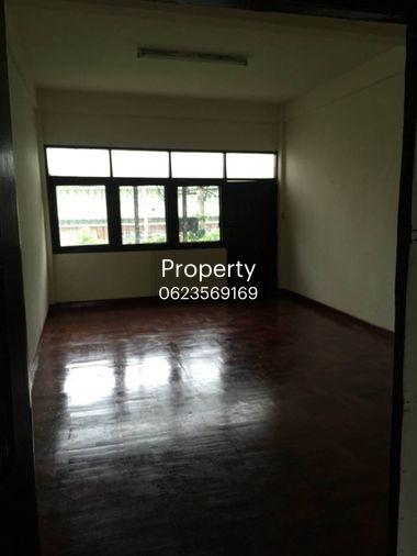 picture Office 4 stories ladya wongweinyai 15 m. Please call 0928242499 - 6/6