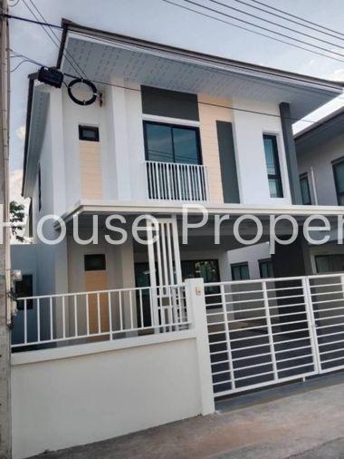 รูป ขายบ้านแฝดสไตล์บ้านเดี่ยว 2 ชั้น หมู่บ้านเดอะ เพอร์เฟค ฮิลล์ หนองมน ชลบุรี - รูปที่ 2/15