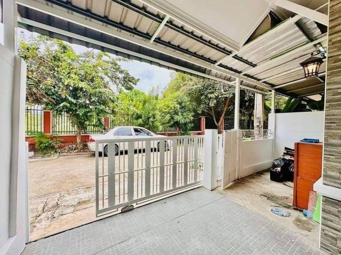 picture Second-hand townhouse, newly renovated, Silanta Village 4 Life, Bueng, Sriracha, Chonburi - 14/16