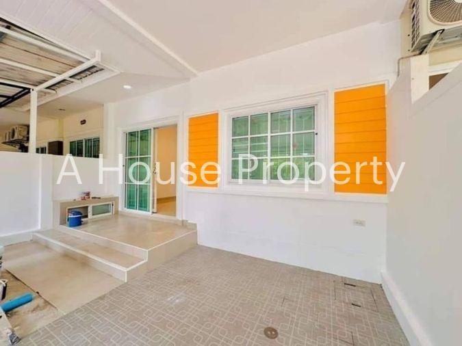 picture Second-hand townhouse, newly renovated, Silanta Village 4 Life, Bueng, Sriracha, Chonburi - 2/16