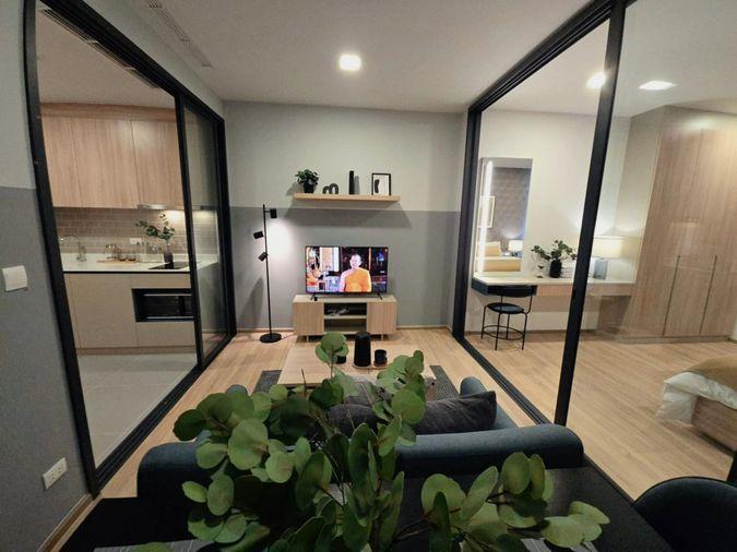 picture Condo for Rent: XT PHAYATHAI  Schedule a viewing 👉 Line: @propertybkk4 - 4/10