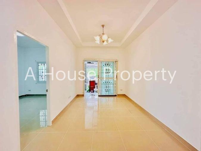 picture Second-hand townhouse, newly renovated, Silanta Village 4 Life, Bueng, Sriracha, Chonburi - 6/16