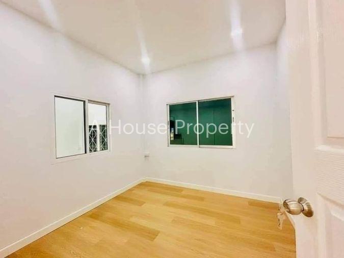รูป ขายบ้านเดี่ยวมือสอง รีโนเวทใหม่ หมู่บ้าน ศิริพร 2 ศรีราชา ชลบุรี - รูปที่ 4/15