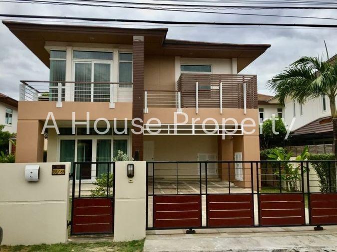 picture Beautiful house for rent, move in Ready, The Boulevard Village, Sriracha, Chonburi - 1/15