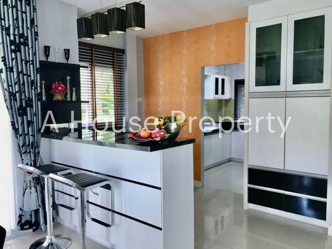picture Beautiful house for rent, move in Ready, The Boulevard Village, Sriracha, Chonburi - 6/15
