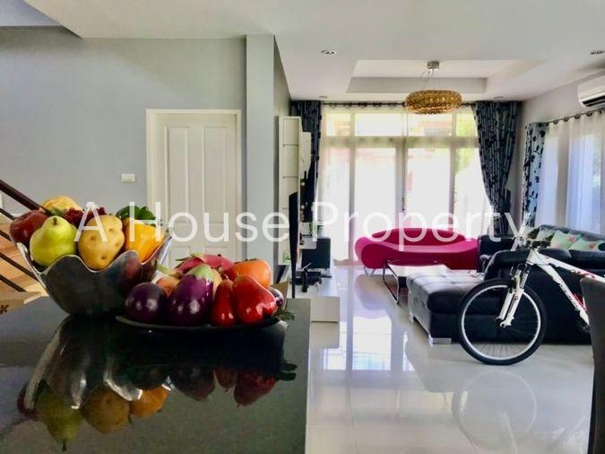 picture Beautiful house for rent, move in Ready, The Boulevard Village, Sriracha, Chonburi - 4/15