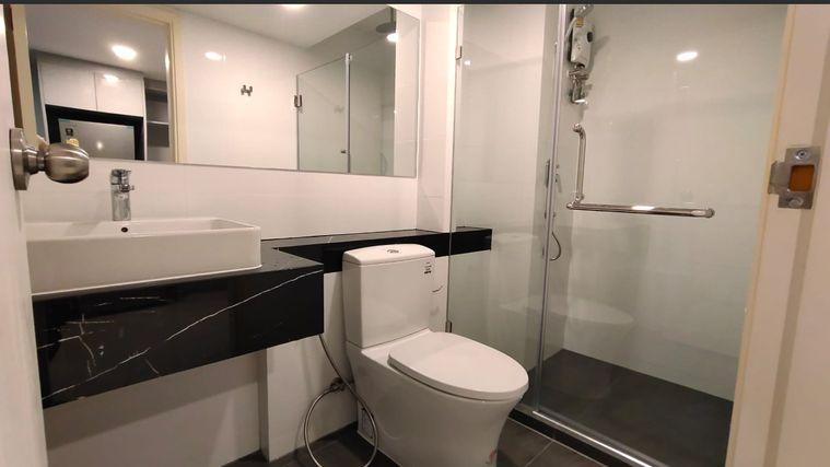 picture for rent KnightsBridge space. 1bed 39sqm. Line id: @pfagent - 13/13