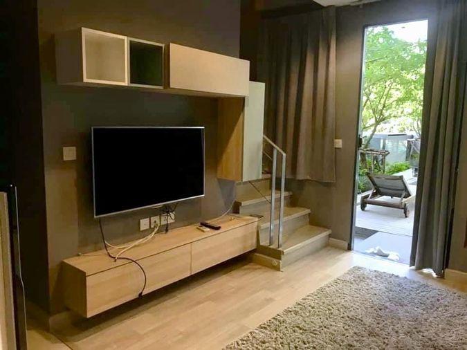 รูป Ideo Mobi Rama 9 | MRT Rama 9 | Duplex, Take view swimming pool, Beautiful room, Nice location, Rare project #HL #202401275360 #MKT - รูปที่ 1/8