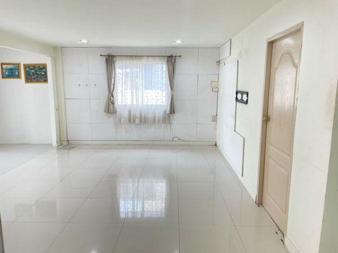 รูป ขายบ้านเดี่ยวมือสอง โครงการพฤกษานารา 1 เลี่ยงหนองมน ชลบุรี  - รูปที่ 3/15