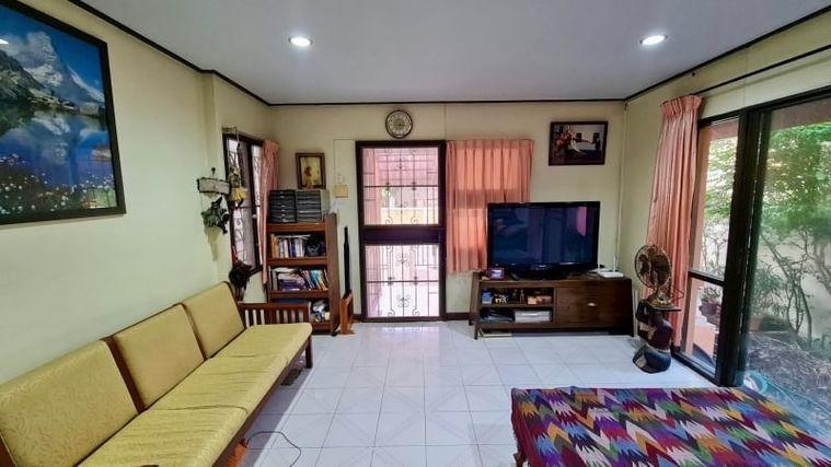 รูป ขายบ้านเดี่ยวมือสอง โครงการเทอเรส ฮิลล์ สุรศักดิ์ ศรีราชา ชลบุรี  - รูปที่ 2/9