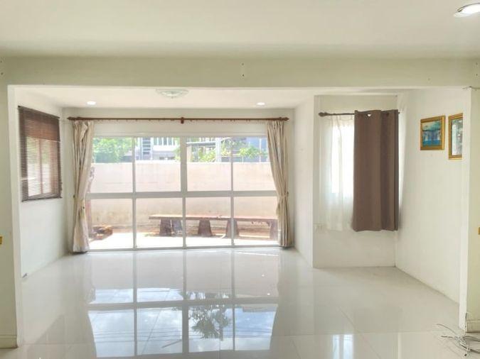 รูป ขายบ้านเดี่ยวมือสอง โครงการพฤกษานารา 1 เลี่ยงหนองมน ชลบุรี  - รูปที่ 4/15
