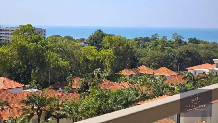 picture The Peak Tower, Pratumnak, corner room, sea view - 9/16