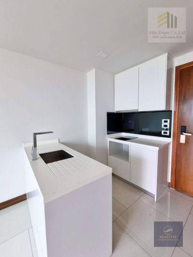 picture The Peak Tower, Pratumnak, corner room, sea view - 12/16