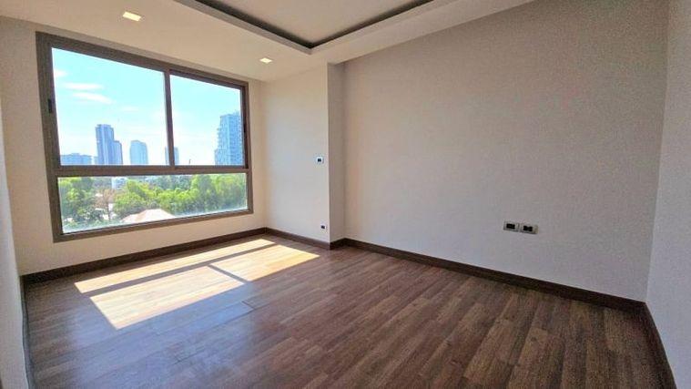 picture The Peak Tower, Pratumnak, corner room, sea view - 13/16