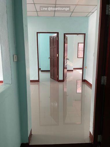 picture Single-storey house for sale, Lat Phrao 64, Soi 4, Ratchada - Sutthisan Road, near MRT Sutthisan - 6/8