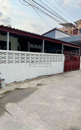 picture Single-storey house for sale, Lat Phrao 64, Soi 4, Ratchada - Sutthisan Road, near MRT Sutthisan - 2/8