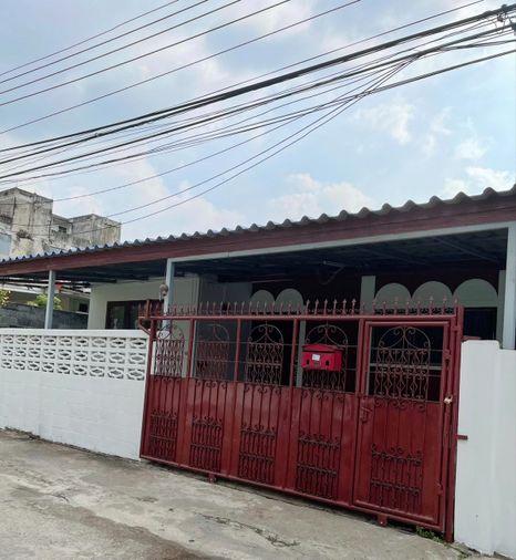 picture  Single-storey house for sale, Lat Phrao 64, Soi 4, Ratchada - Sutthisan Road, near MRT Sutthisan - 1/8