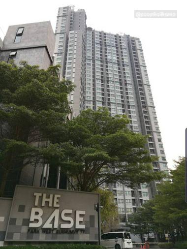 picture P-86051 Condo for for sell The Base Park West Sukhumvit 77 fully furnished. - 1/4