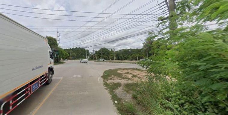รูป ขายที่ดินบ่อวิน ศรีราชา แปลงสวย ทำเลงาม ใกล้นิคมอีสเทิร์นซีบอร์ด  - รูปที่ 8/9