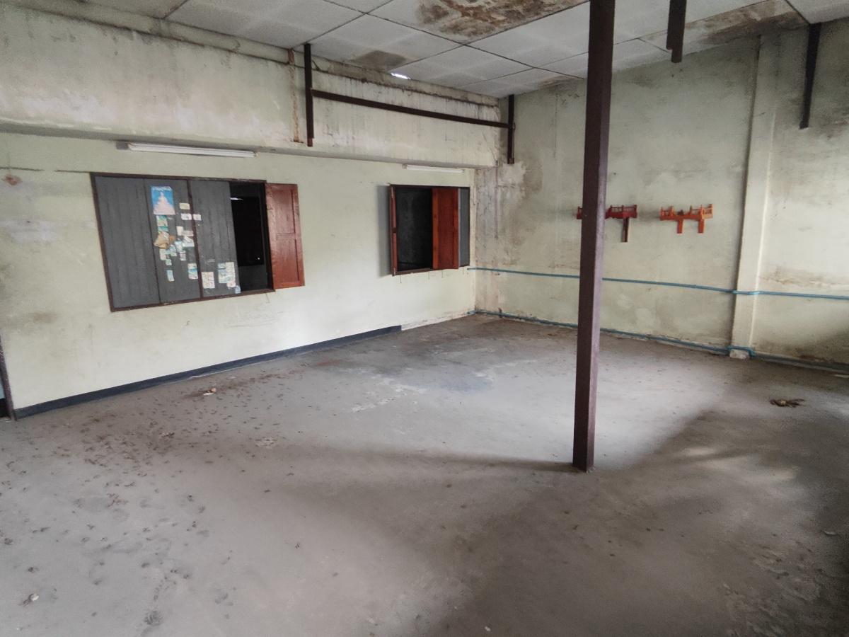 picture Rent a commercial building in Chinatown - 13/13