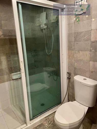 picture Condo Pet Friendly Near MRT Sutthisan best price 990,000 baht *0659174222*  - 9/10