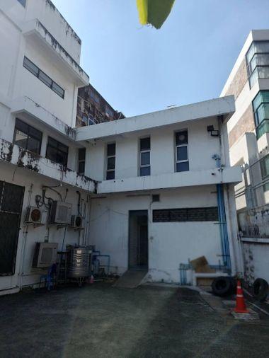 picture For Rent 3 Storey Building Rama 4 Road Phra Khanong Subdistrict, Khlong Toei District Unit 3741 - 4/20