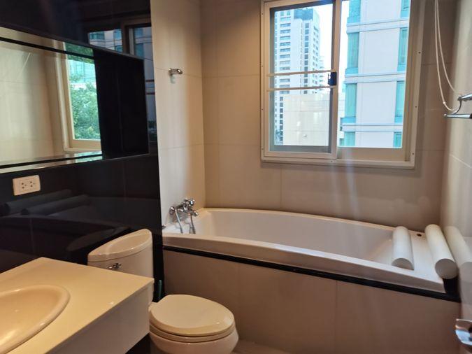 รูป Available for rent!! The Address Chidlom, 2 Bedroom with 85 sqm. corner unit. Garden view, Ready to move in - รูปที่ 9/18