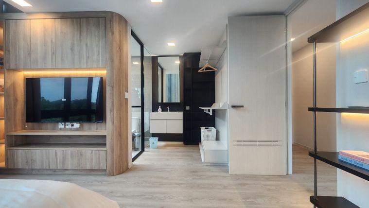 รูป Vive Krungthepkritha | ให้เช่าบ้านเดี่ยว 4 ห้องนอน แต่งสวย แบบ Modern Luxury ดูอบอุ่น น่าอยู่ ใกล้รร.นานาชาติเวลลิงตั้น - รูปที่ 21/25